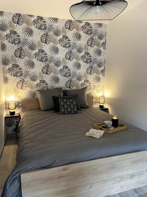Bel Appartement Sur Cour Plein Centre Ville Et Parking Мулин Екстериор снимка