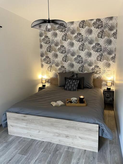 Bel Appartement Sur Cour Plein Centre Ville Et Parking Мулин Екстериор снимка